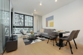 Warsaw Deluxe Apartments in the City Center by Noclegi Renters